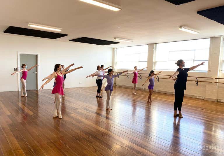  Extraordinary Studio 2 at Preston 