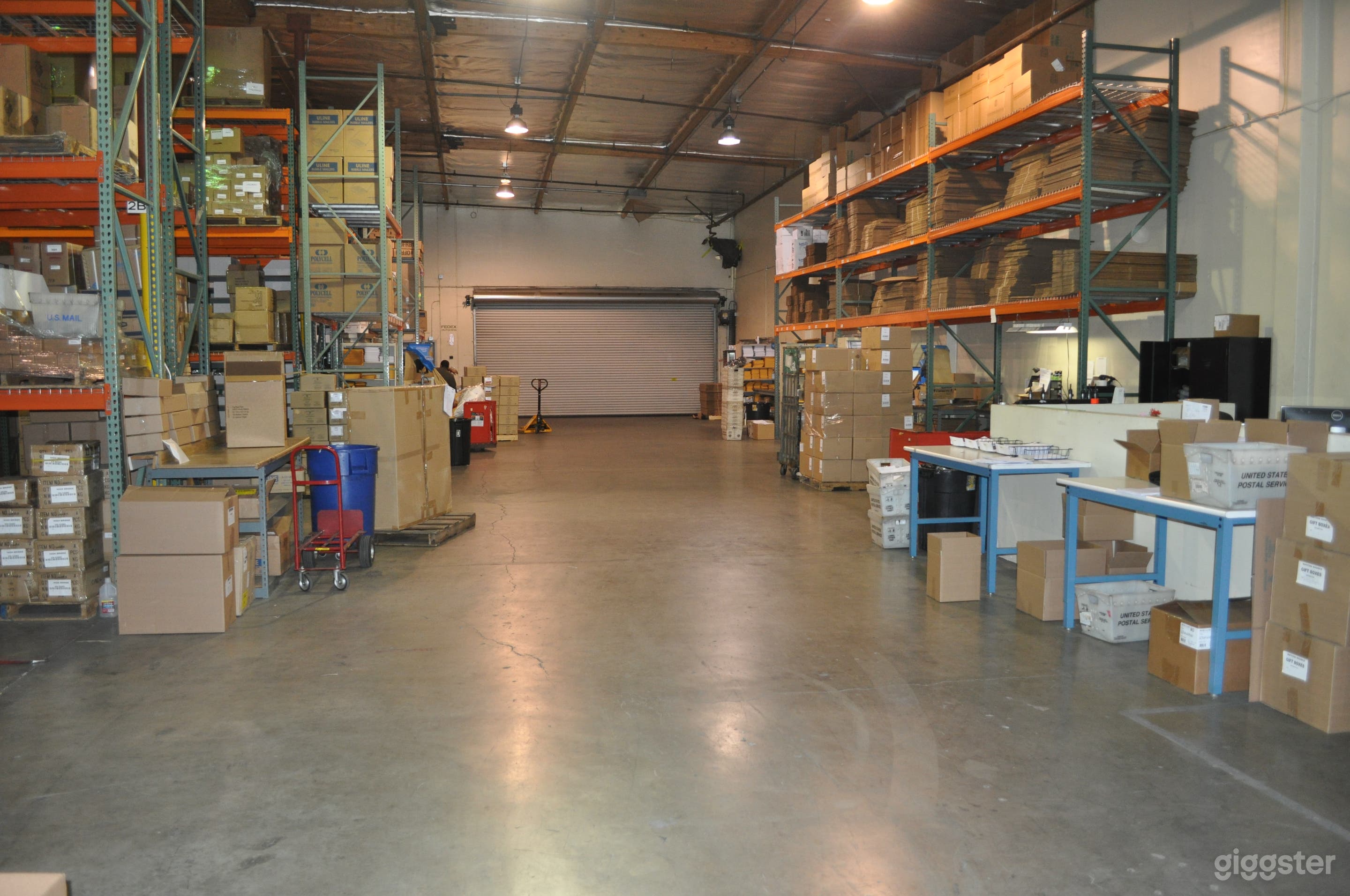 Amazon Style Warehouse Packaging Facility Photo 4