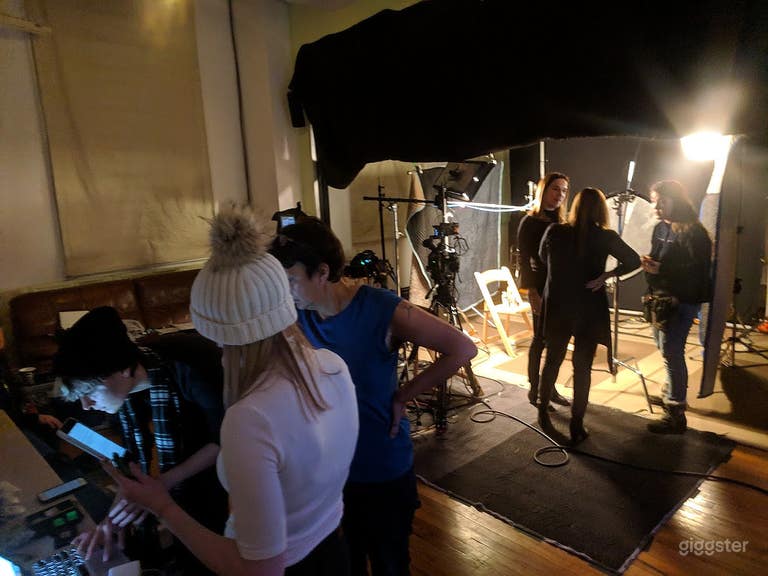  Multi-use loft In Union Square. Est 1994. 