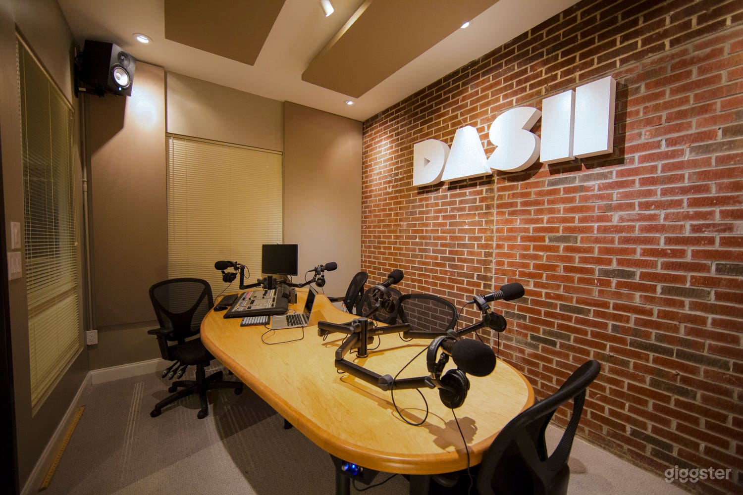 Second Angle Of DASH Radio Station With 5 Mics That Can Record High Quality Audio.