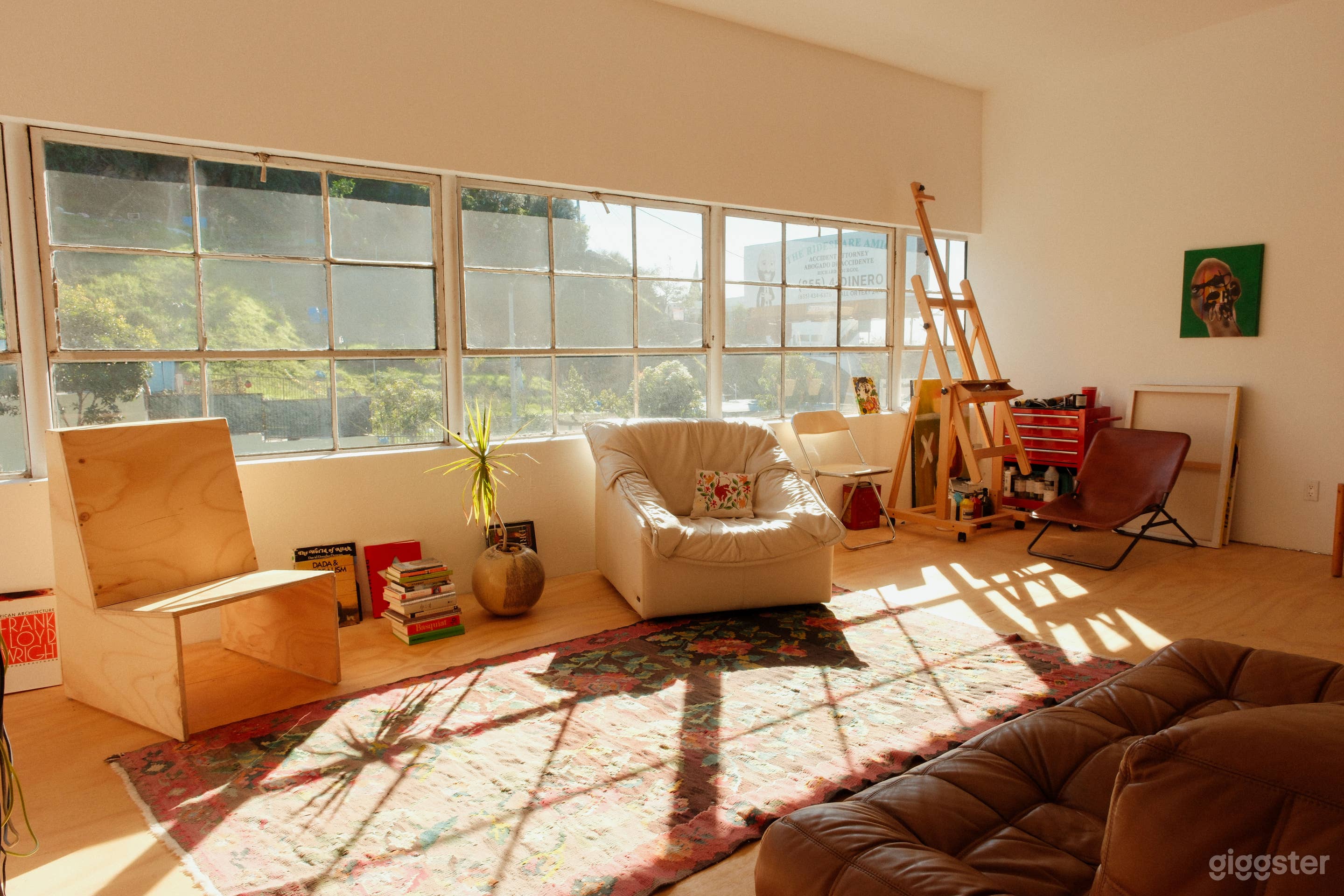 Art books
Ceramic planter