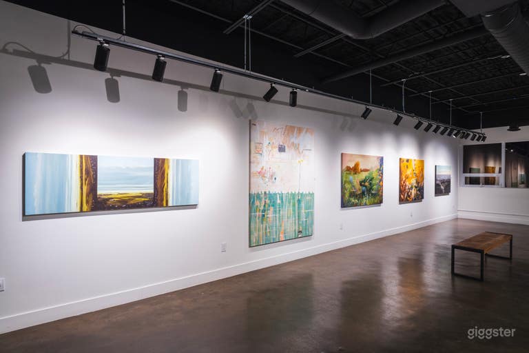  Contemporary Gallery Space with Full Kitchen 