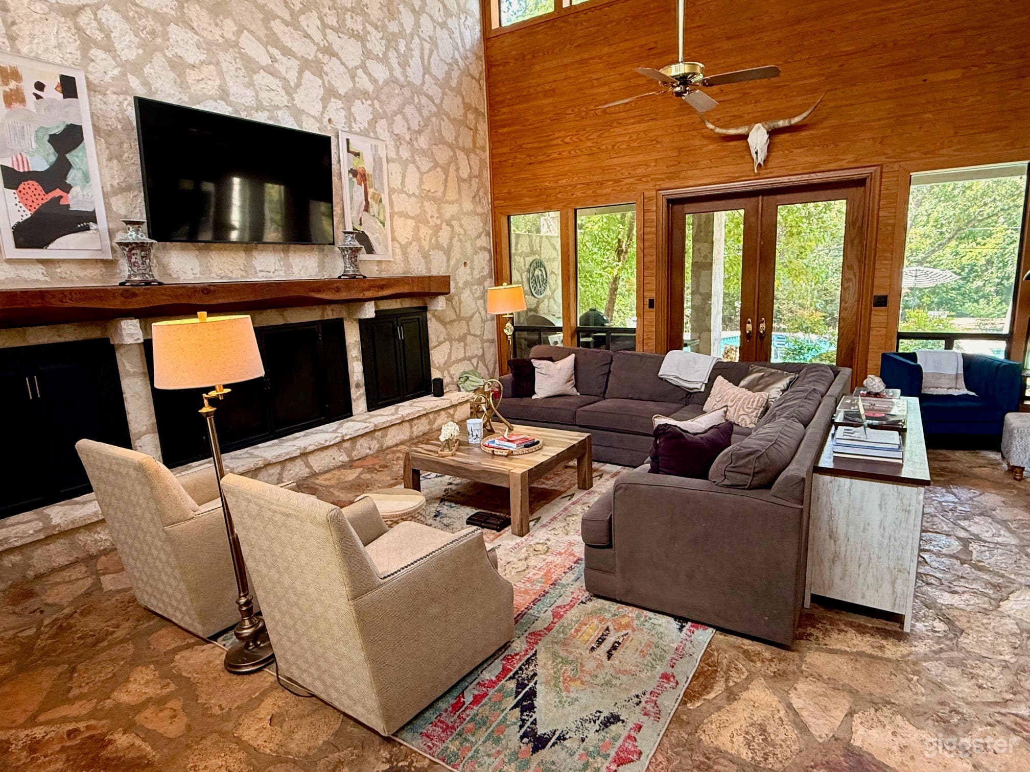 San Antonio - Hill Country Modern .73 acres Photo 3