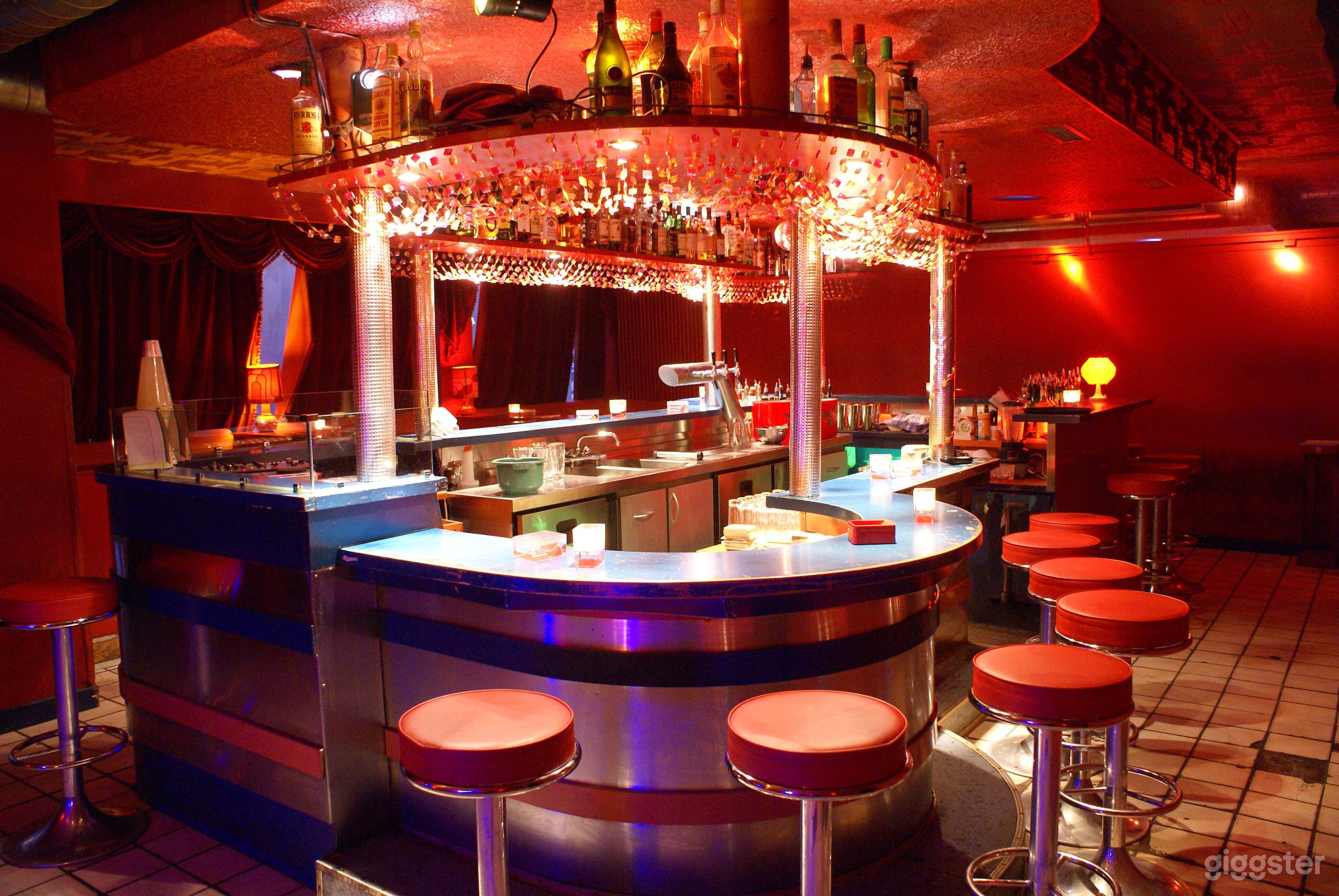 Retro Cocktail Bar in Köln Photo 4