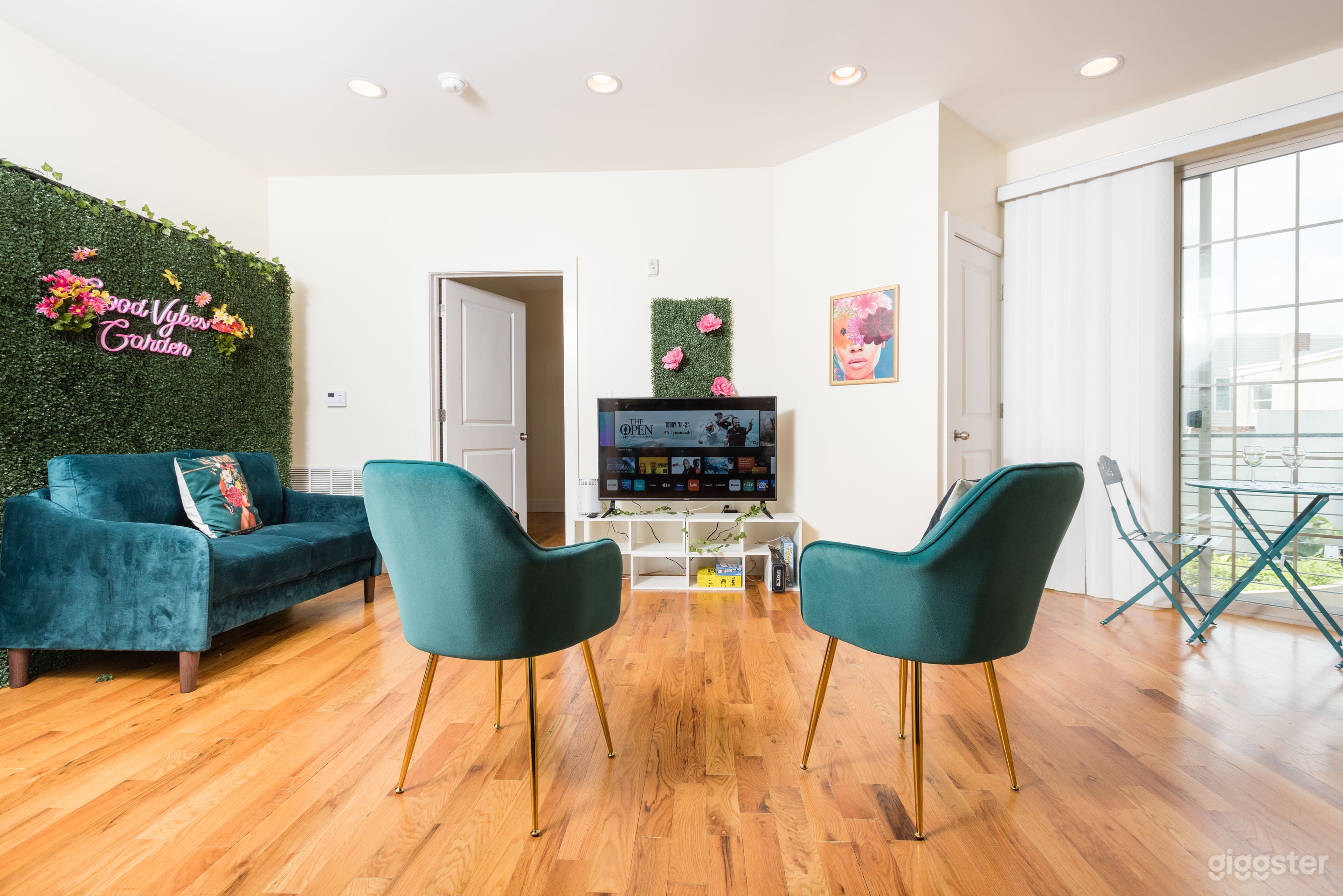 The Garden Suite Photo 1