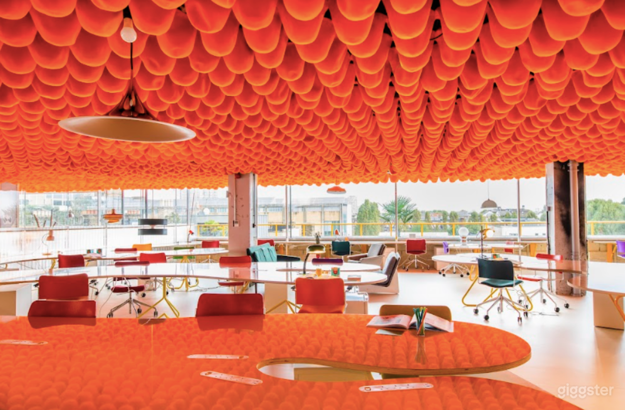Modern Office Space in East London Photo 3