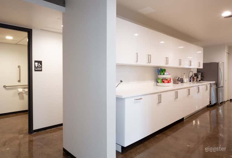  Conference room (3:7) 