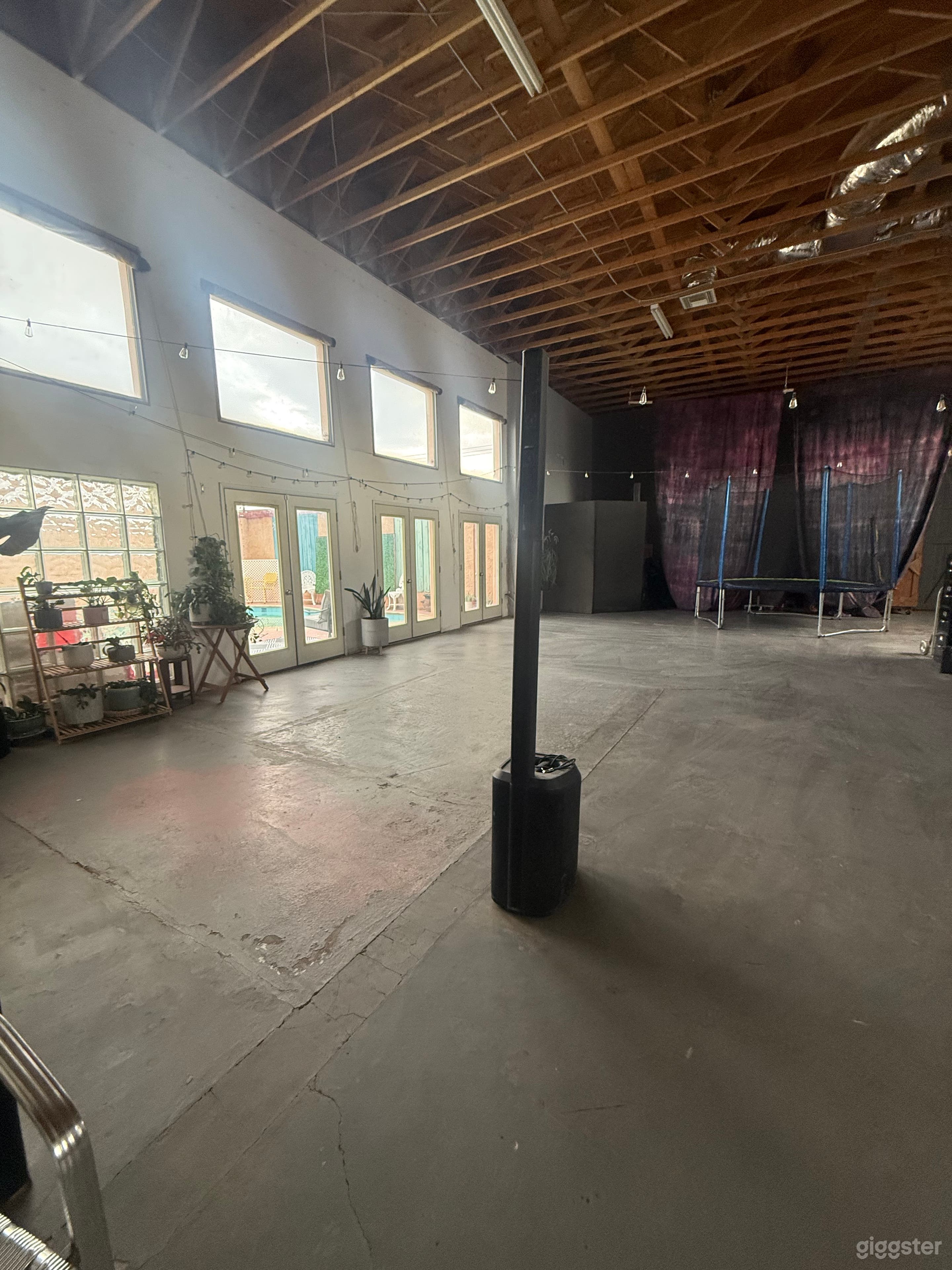 Pueblo Style Event, Photography &amp; Recording Studio Photo 3