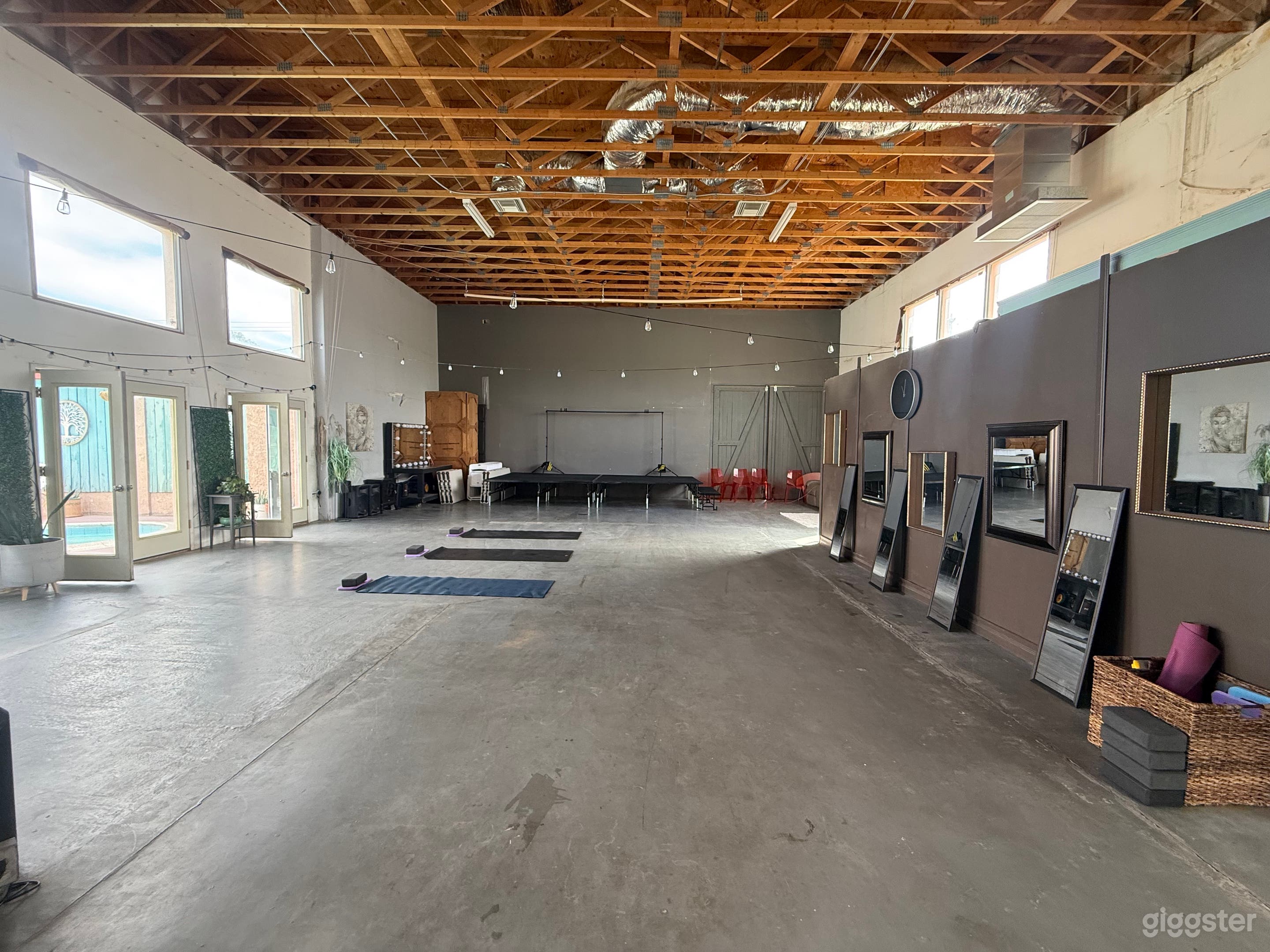 Pueblo Style Event & Photography/Videography Studio Photo 4