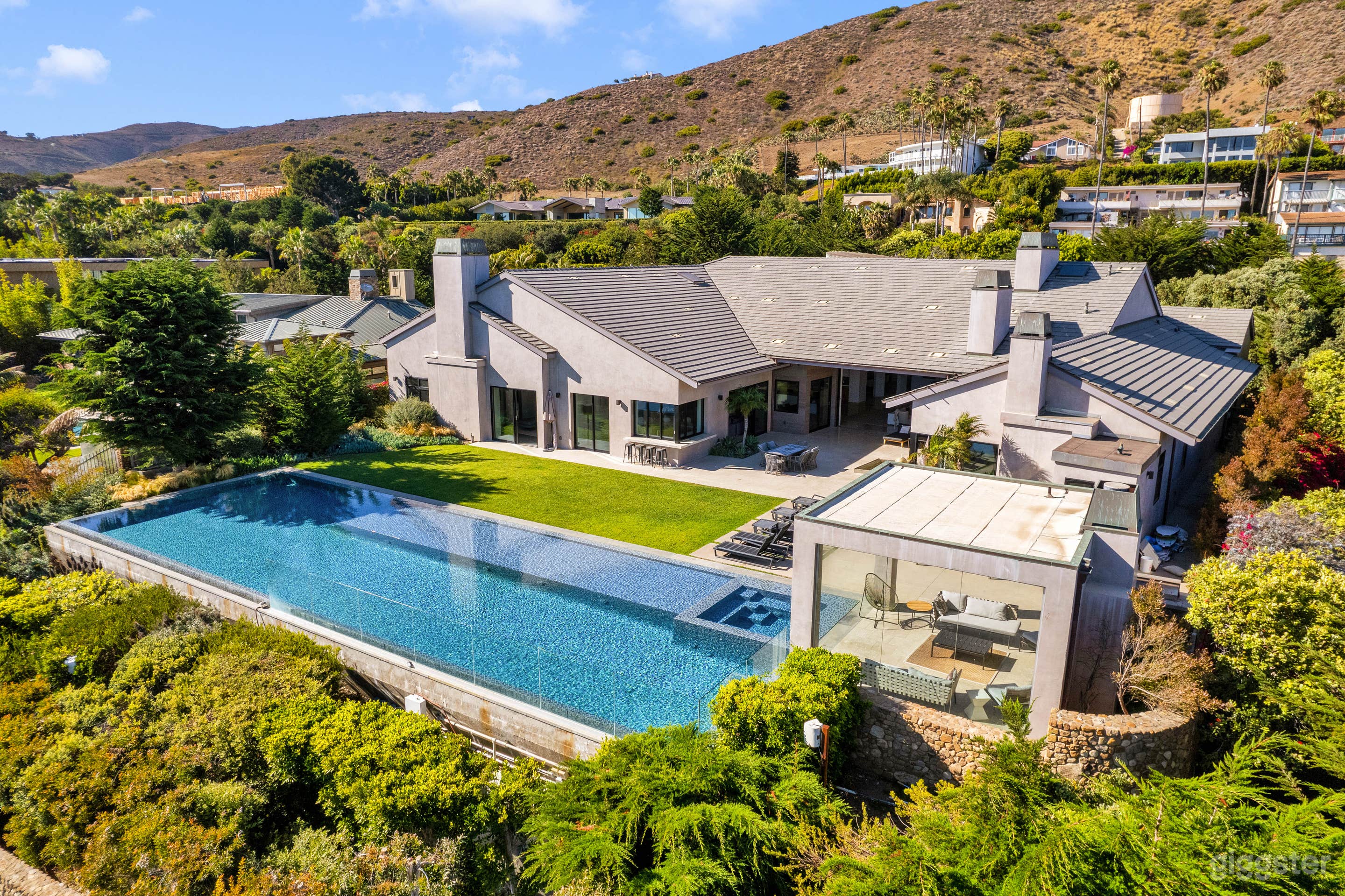 Beachview Malibu Home Photo 1