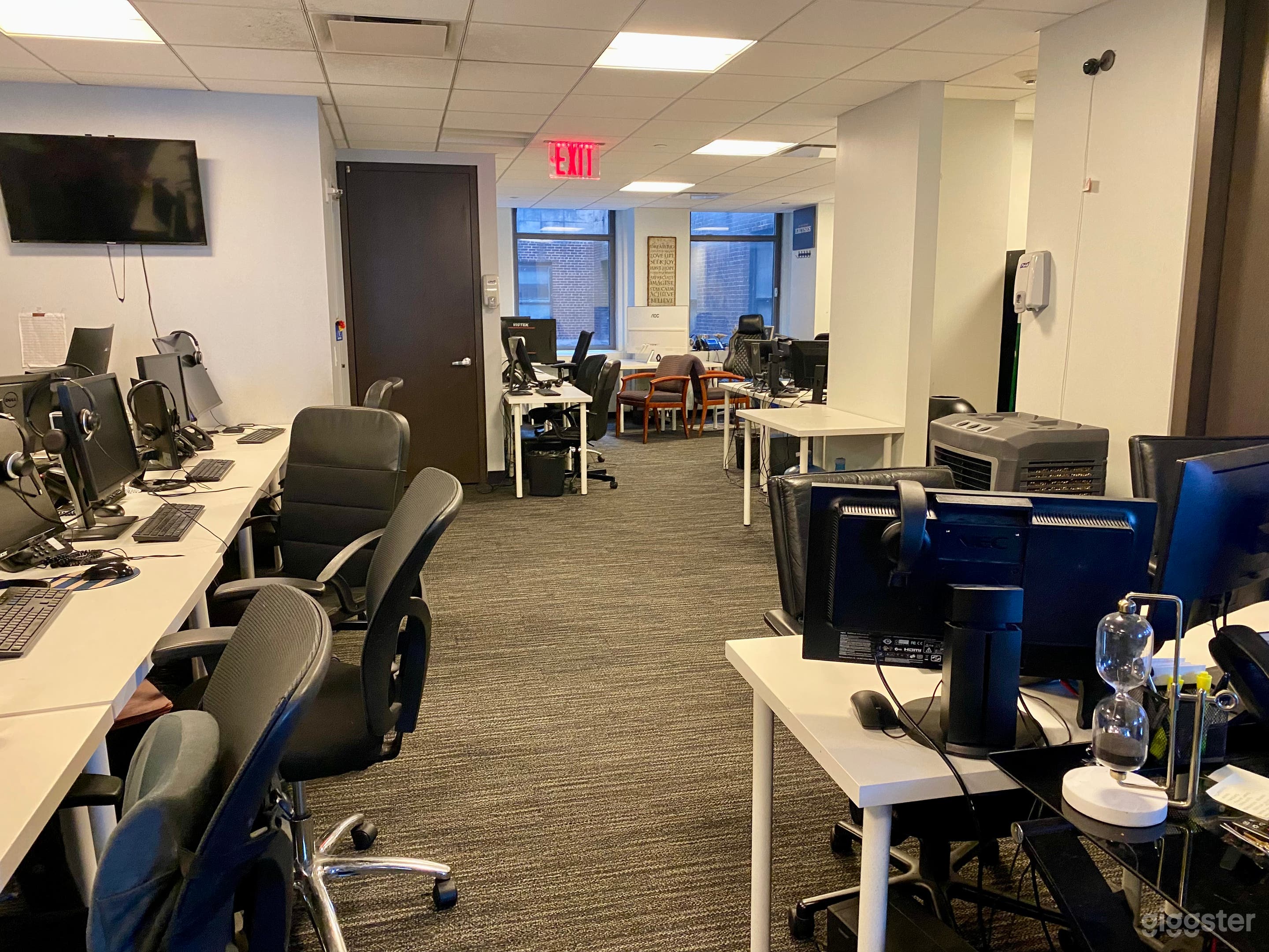 3,000 SQ FT Open Office Area