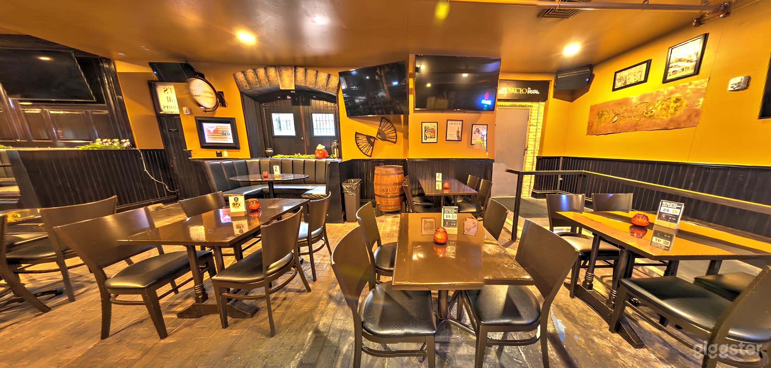 Vibrant Sports Bar with Timeless Charm Photo 3
