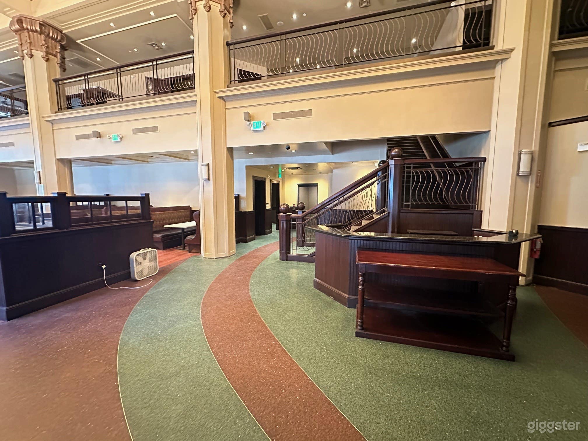 The Grand Atrium Restaurant  Photo 3