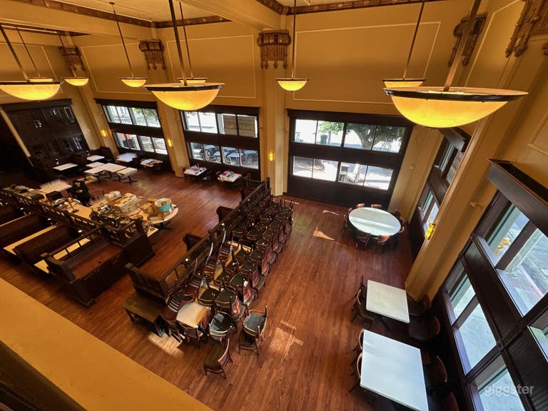  The Grand Atrium Restaurant  