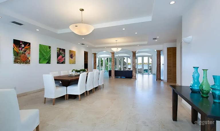  Sprawling 7-Bedroom Luxury Home (House Only) 