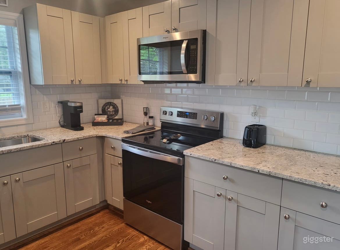 The Silver Lining Photo 4