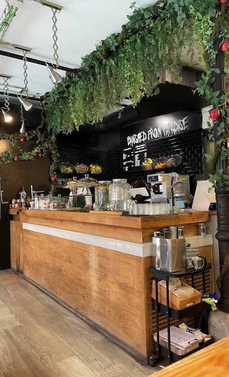  Lebendige, lateinamerikanisch inspirierte Cocktailbar & Gastronomielokal 