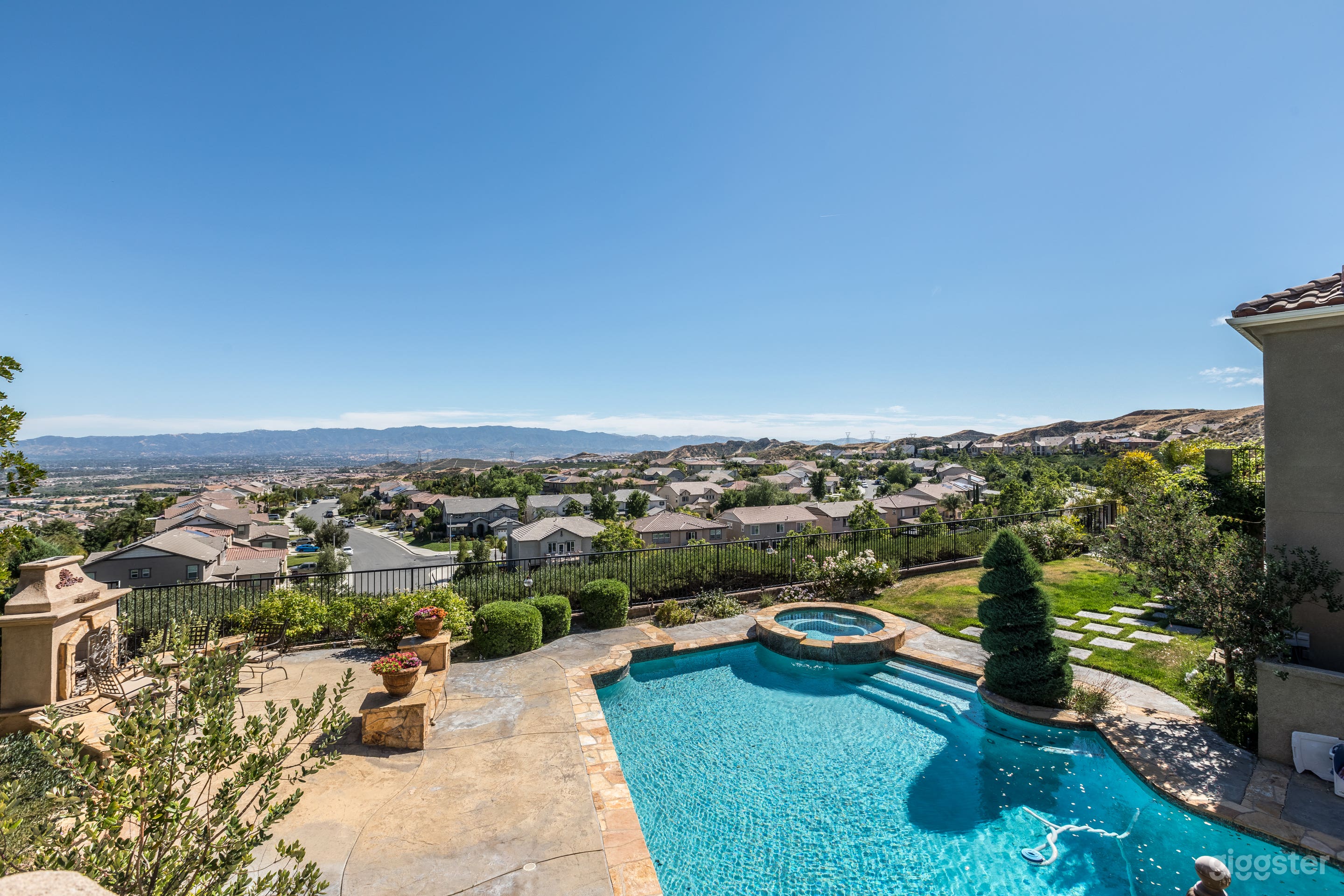 Fabulous Mediterranean Home with a View  Photo 1