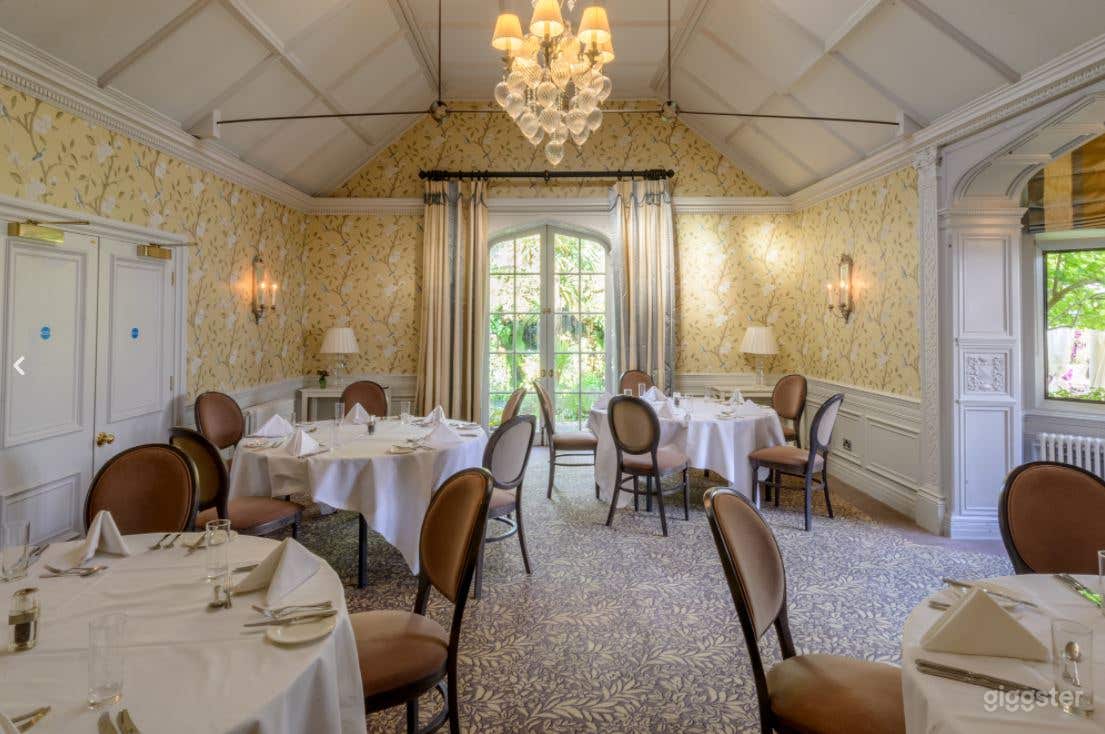 The Four Seasons Room Photo 4