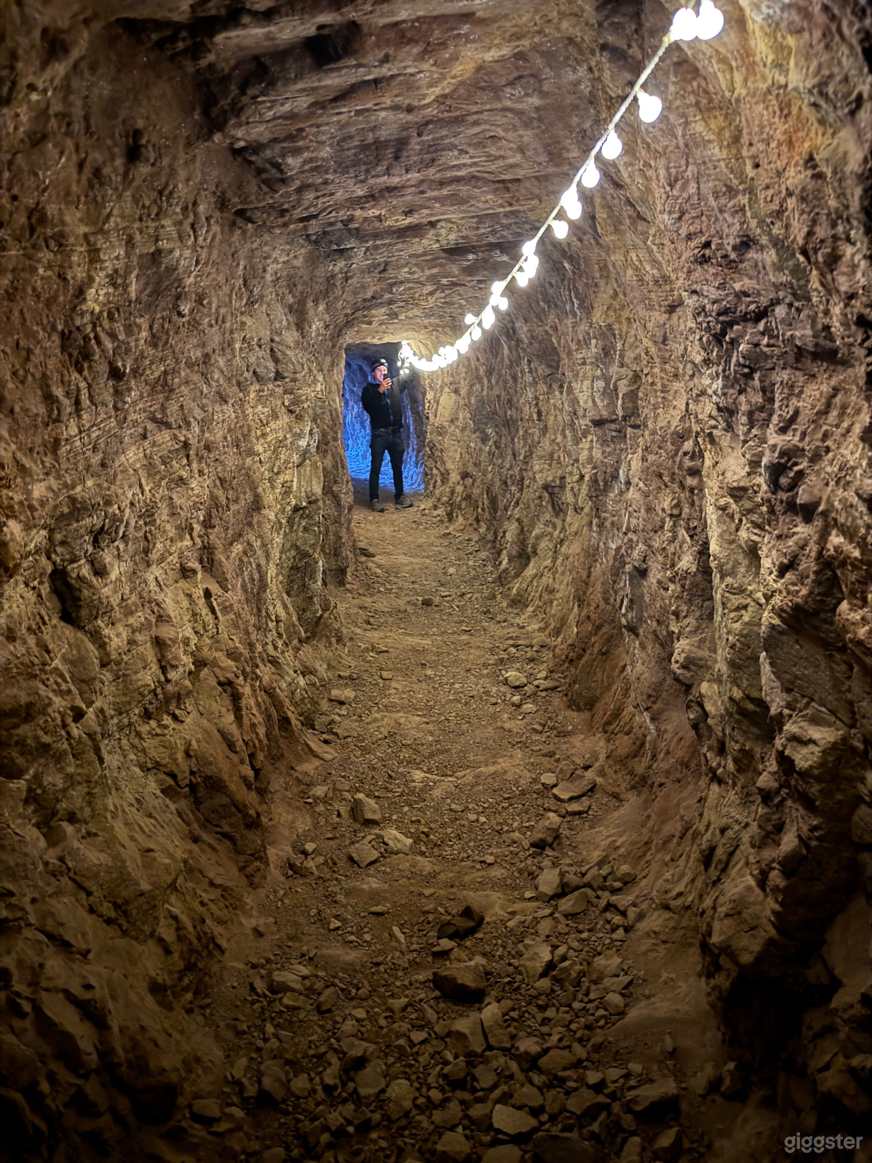 12-Acre Historic Gold&Silver Mine in Rugged Desert Photo 1