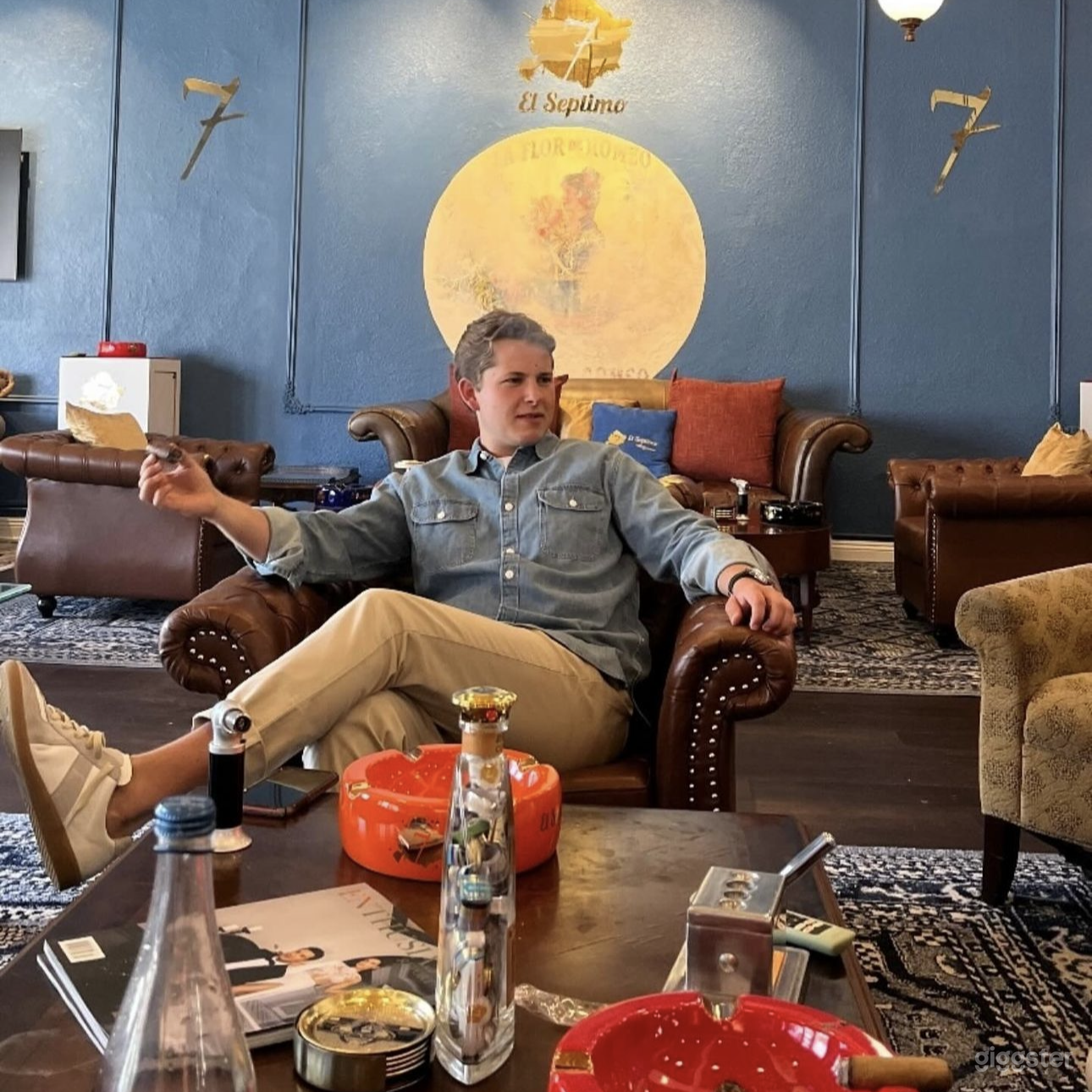 A seductively hip, premium Cigar Lounge and Event Center in the heart of Hollywood.