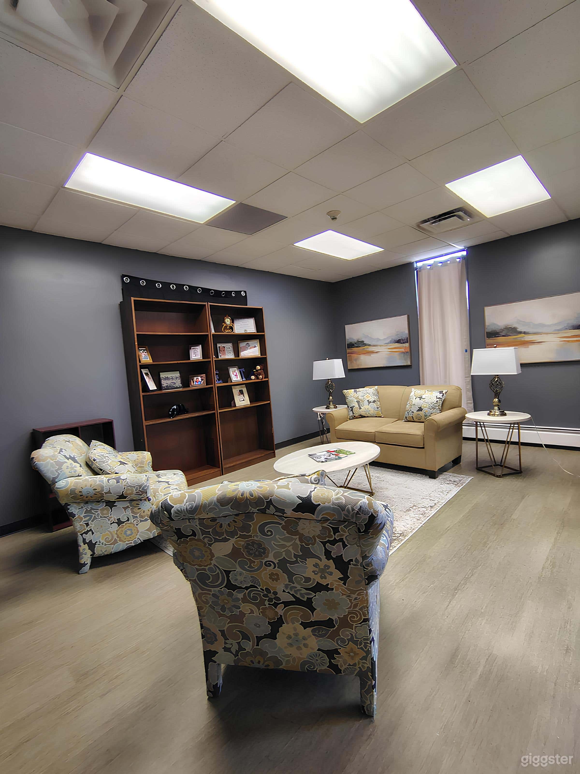 Dining Room, Living Room, and Kitchen Photo 3