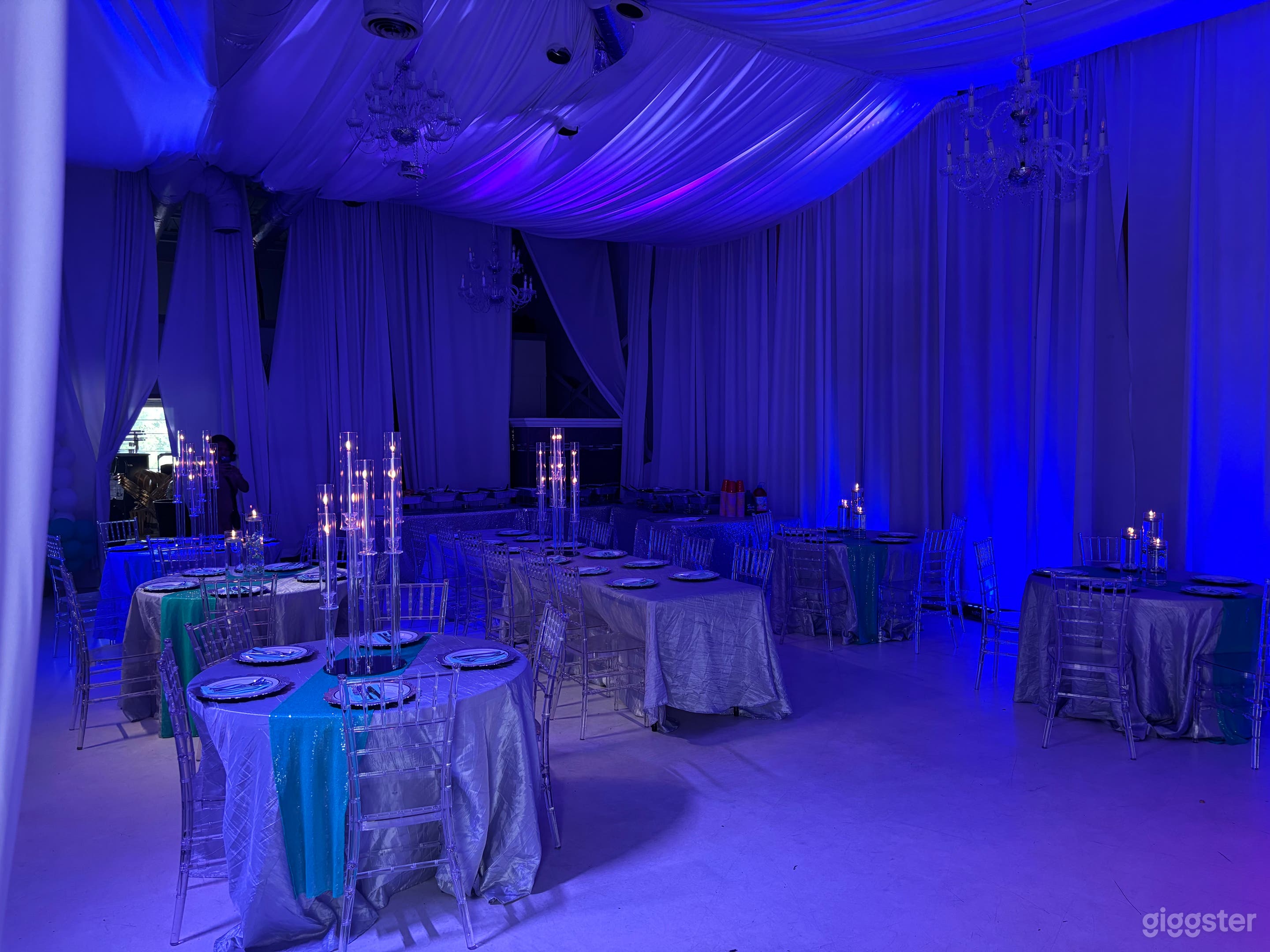 West Midtown Loft Venue w Draping & Uplighting Photo 3