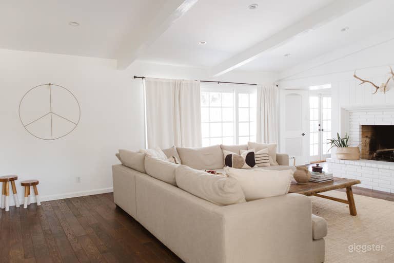  Single Level Home With Bright Natural Light 