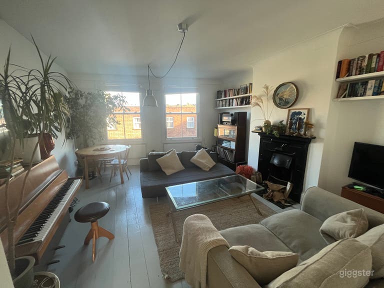  Zone 1 maisonette with roof garden & city views 