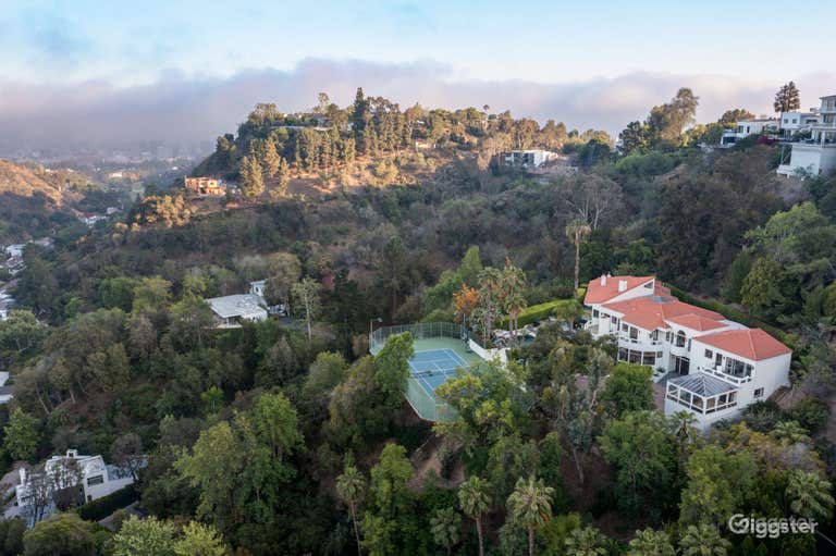   LUXURY ESTATE | TENNIS COURT 