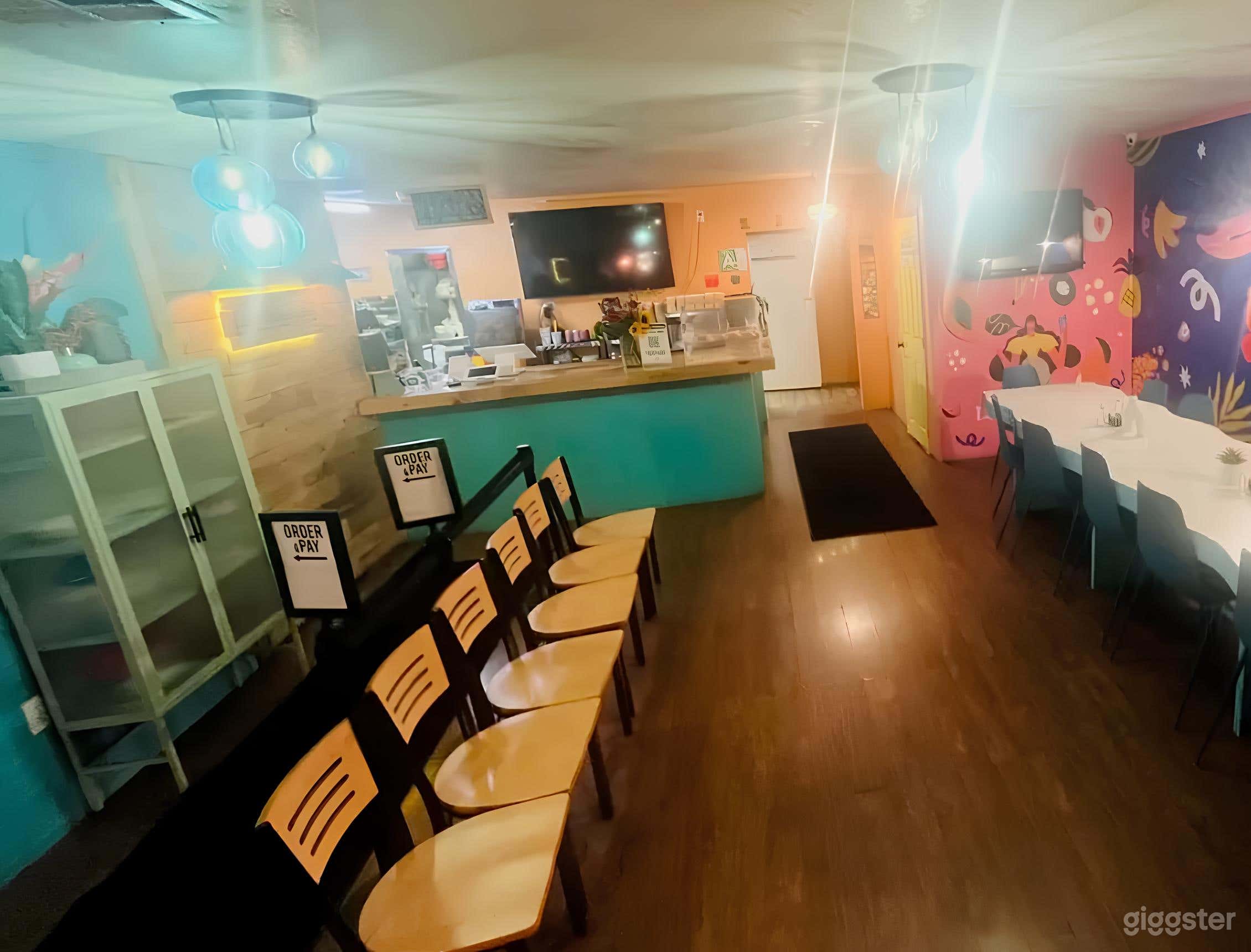 Beautiful Quaint Restaurant in Filipinotown Photo 4