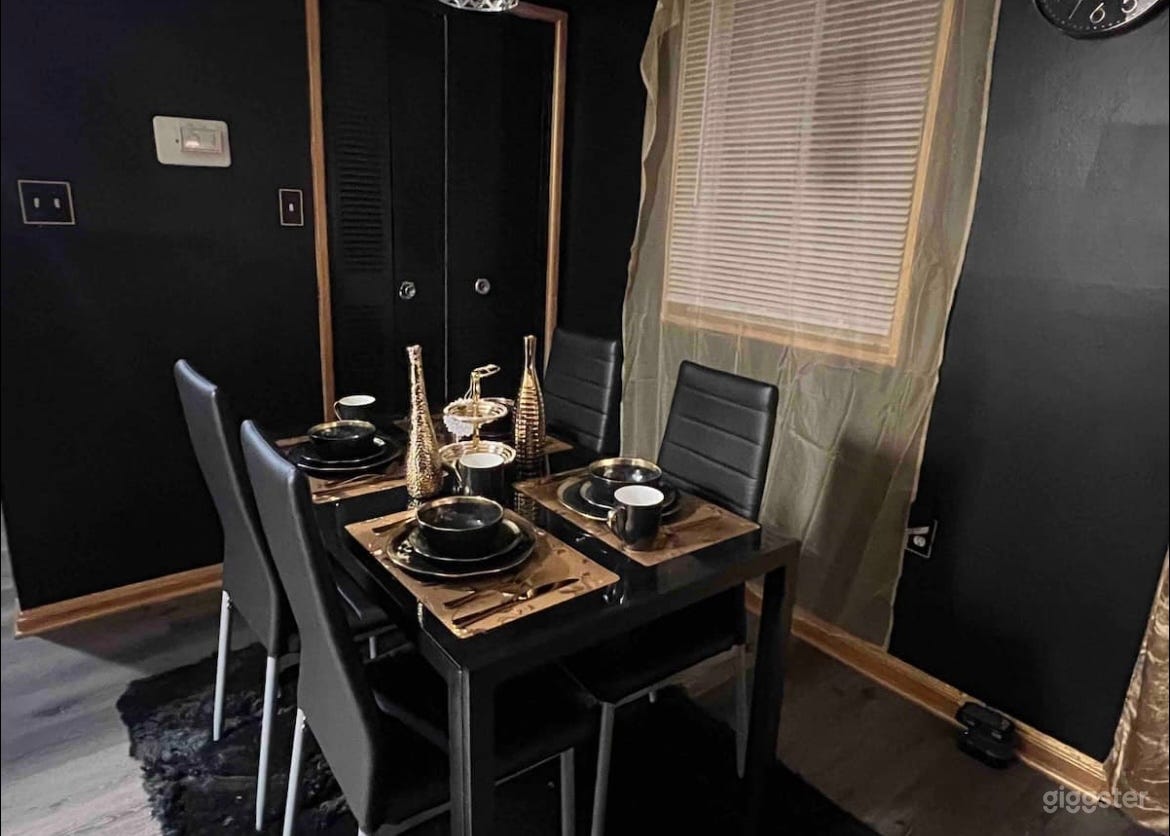 Sensational Black & Gold 2bd1ba Photo 4