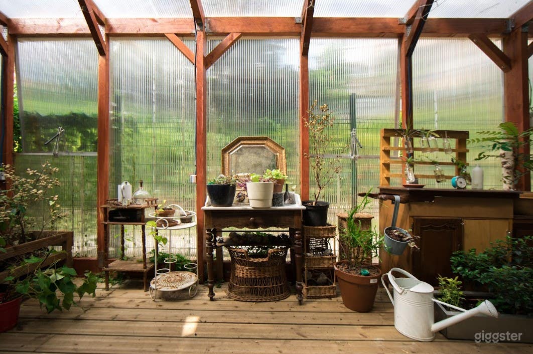 The Greenhouse - La Serre Photo 4