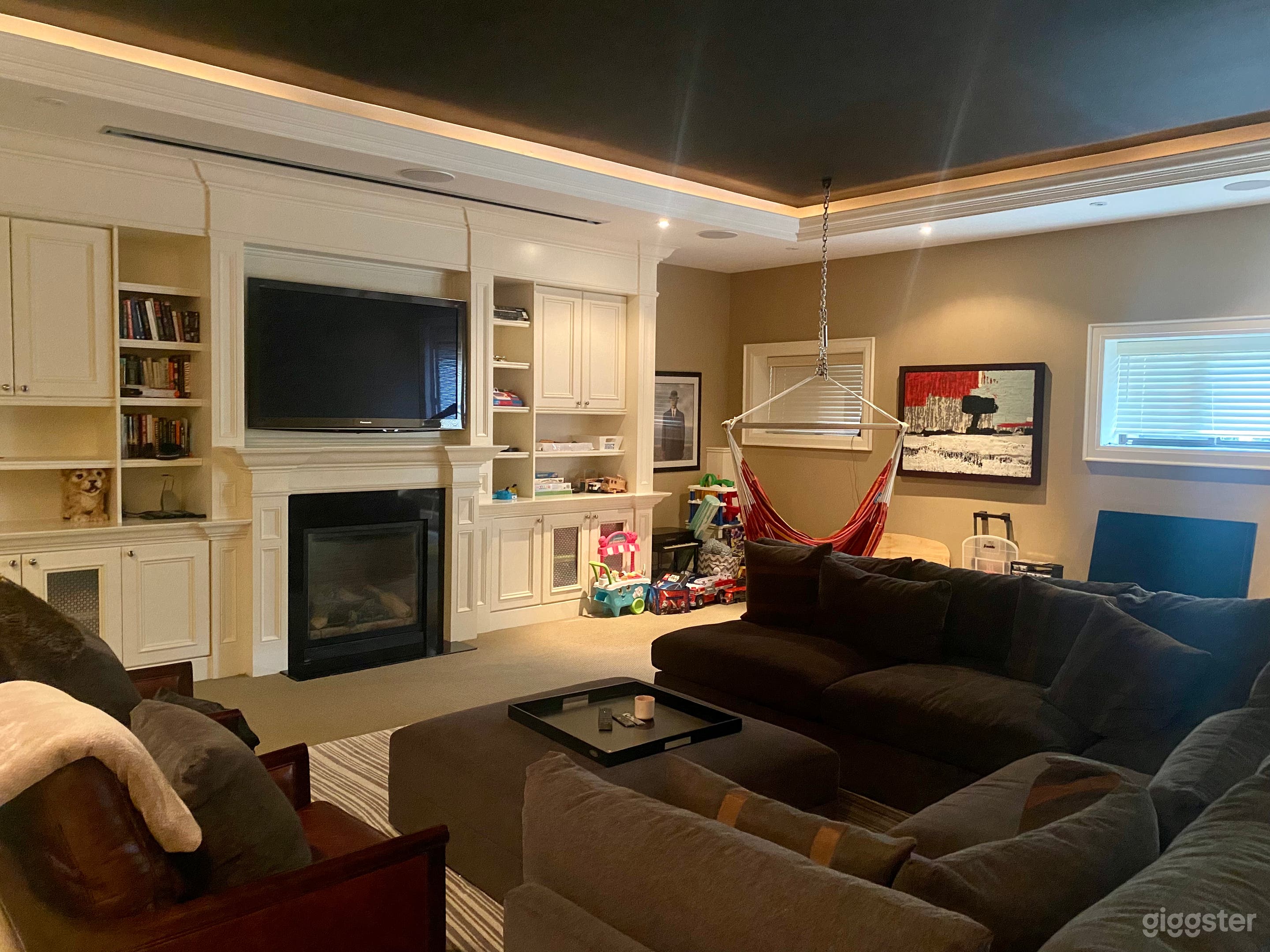 3000 sq ft family home Photo 3