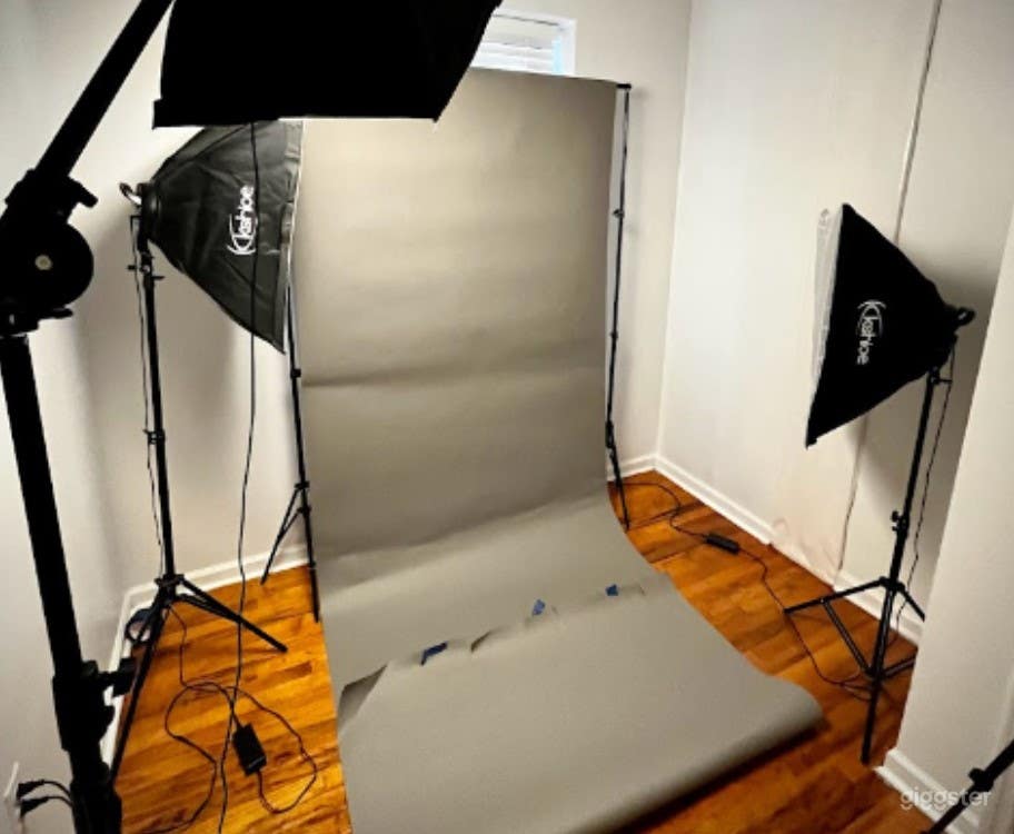 Fully Functioning Production Studio Photo 3