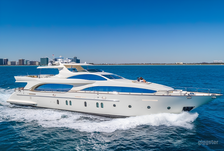  AZIMUT 116” Yacht 