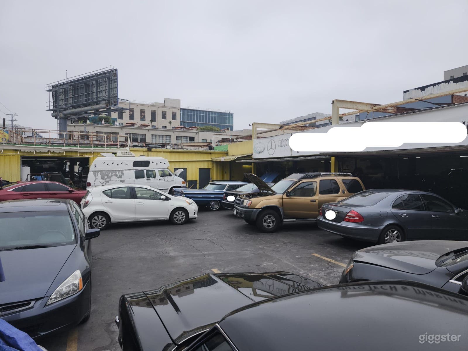 Auto Repair shop in the heart of Hollywood Photo 2