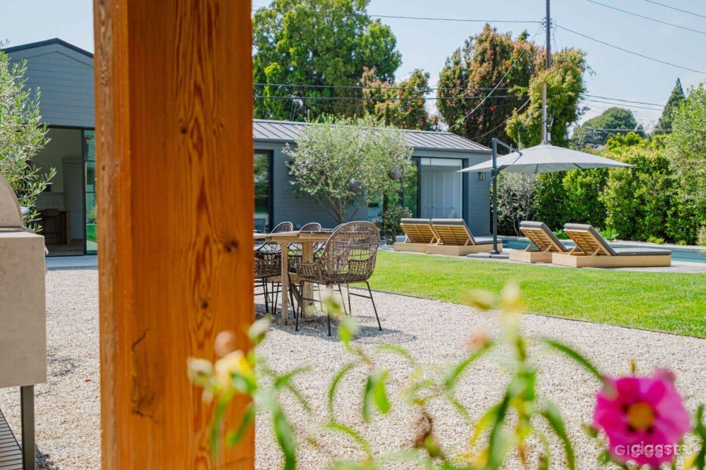  MID-CENTURY MARVEL IN BRENTWOOD/POOL Photo 4