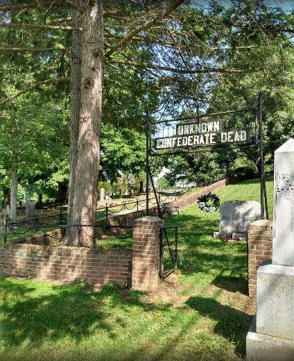 Historic Peaceful Cemetery Photo 4