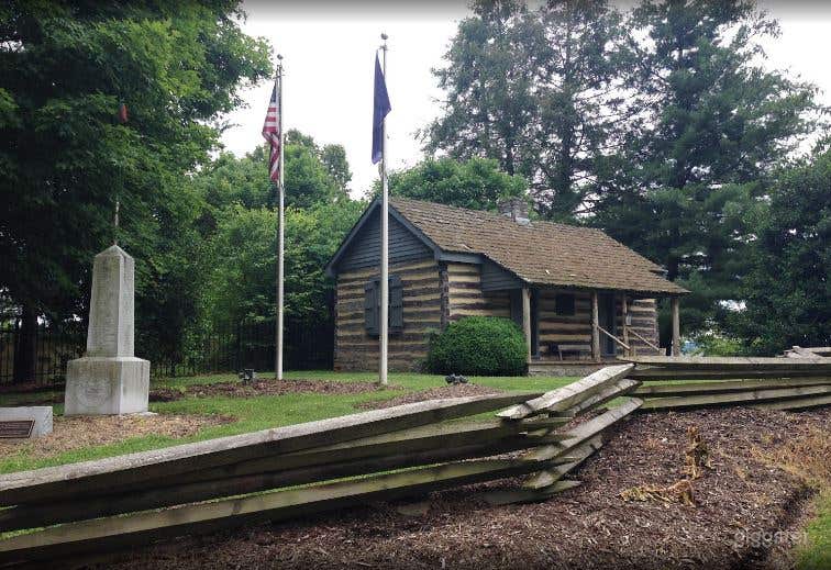Historic Peaceful Cemetery Photo 2
