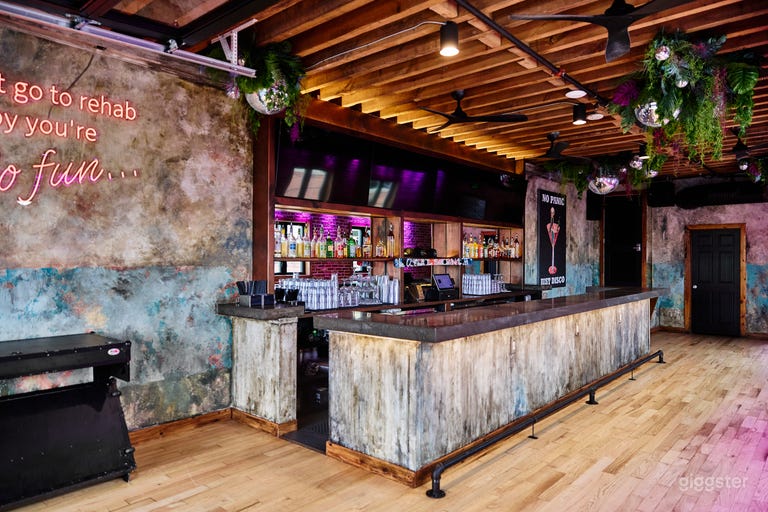  Vibrant Restaurant & Bar - Locals Only Baltimore 