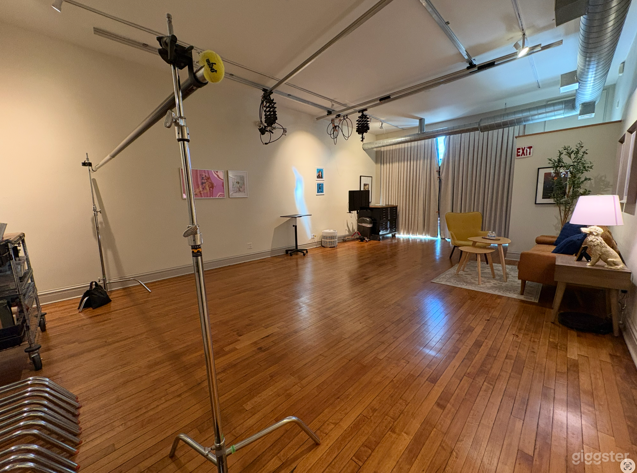 Versatile Street-Level Photography Studio & Event Space Photo 3