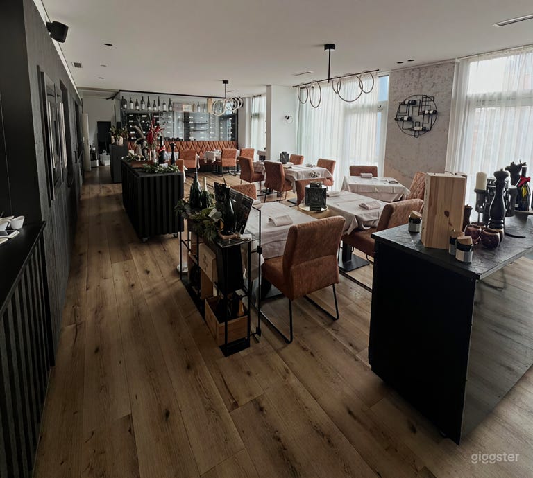  Exklusive Anmietung des eleganten italienischen Restaurants 