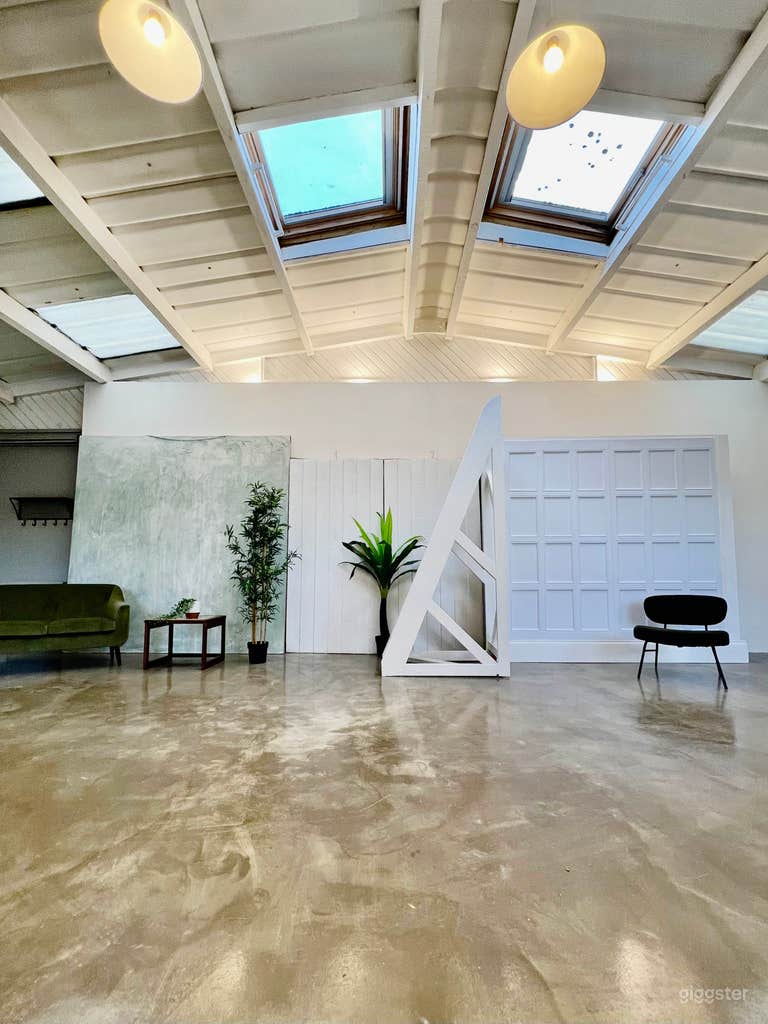  Studio 7B background options 