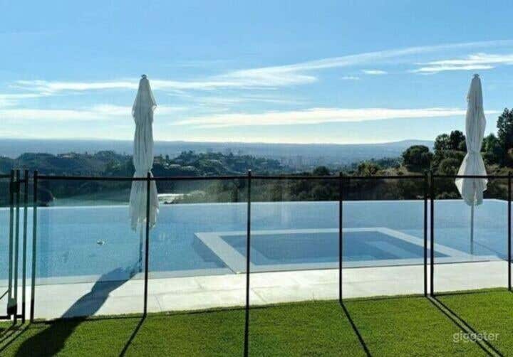 Gated Bel-Air Infinity Pool with Jetliner Views Photo 2