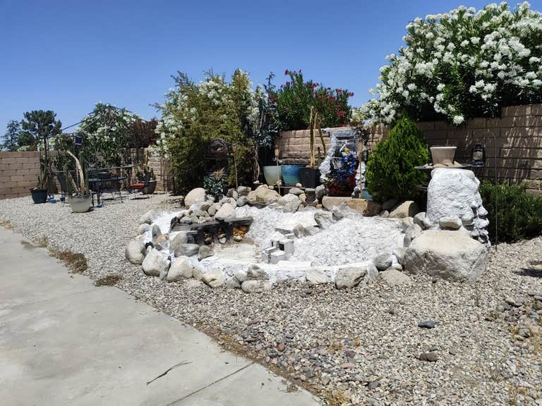  Pool in a House of luxury 