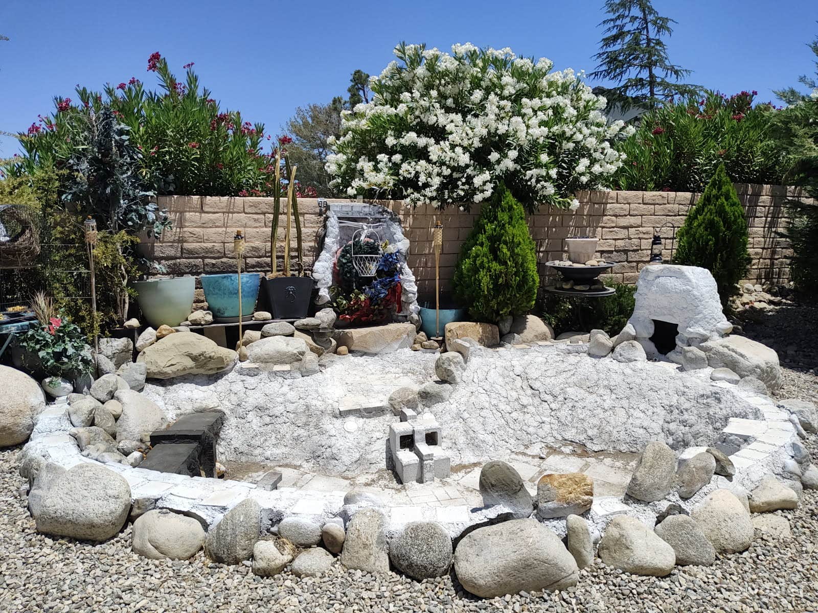 Pool in a House of luxury Photo 1