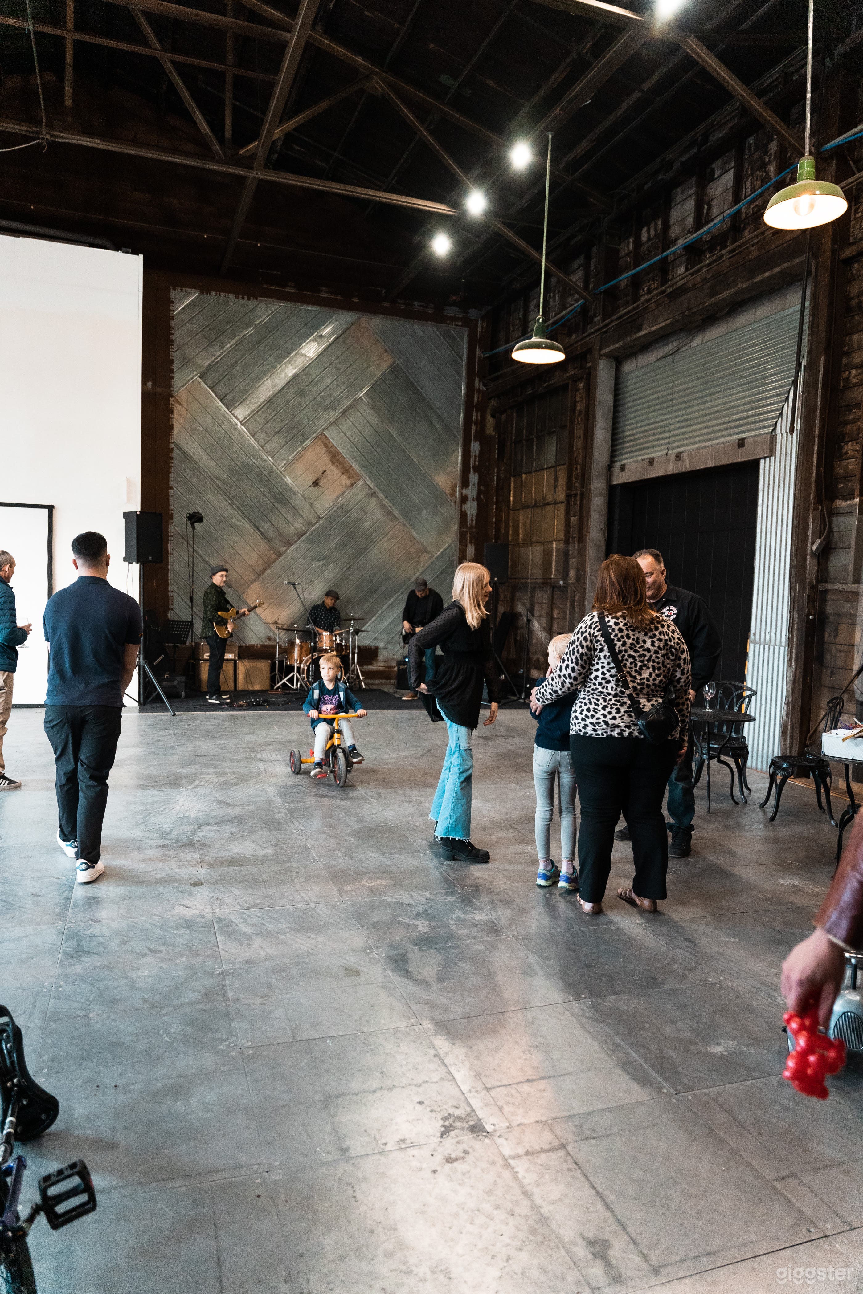 Historical Aerodrome Event and Studio Space  Photo 4