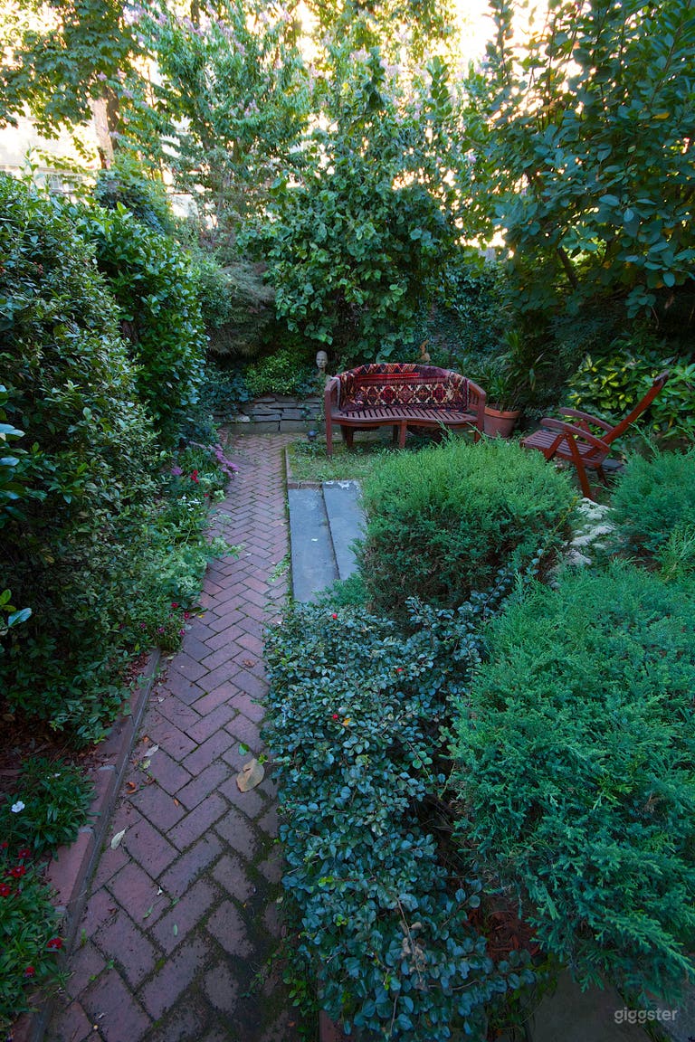  Love Song: Brooklyn Urban Oasis 