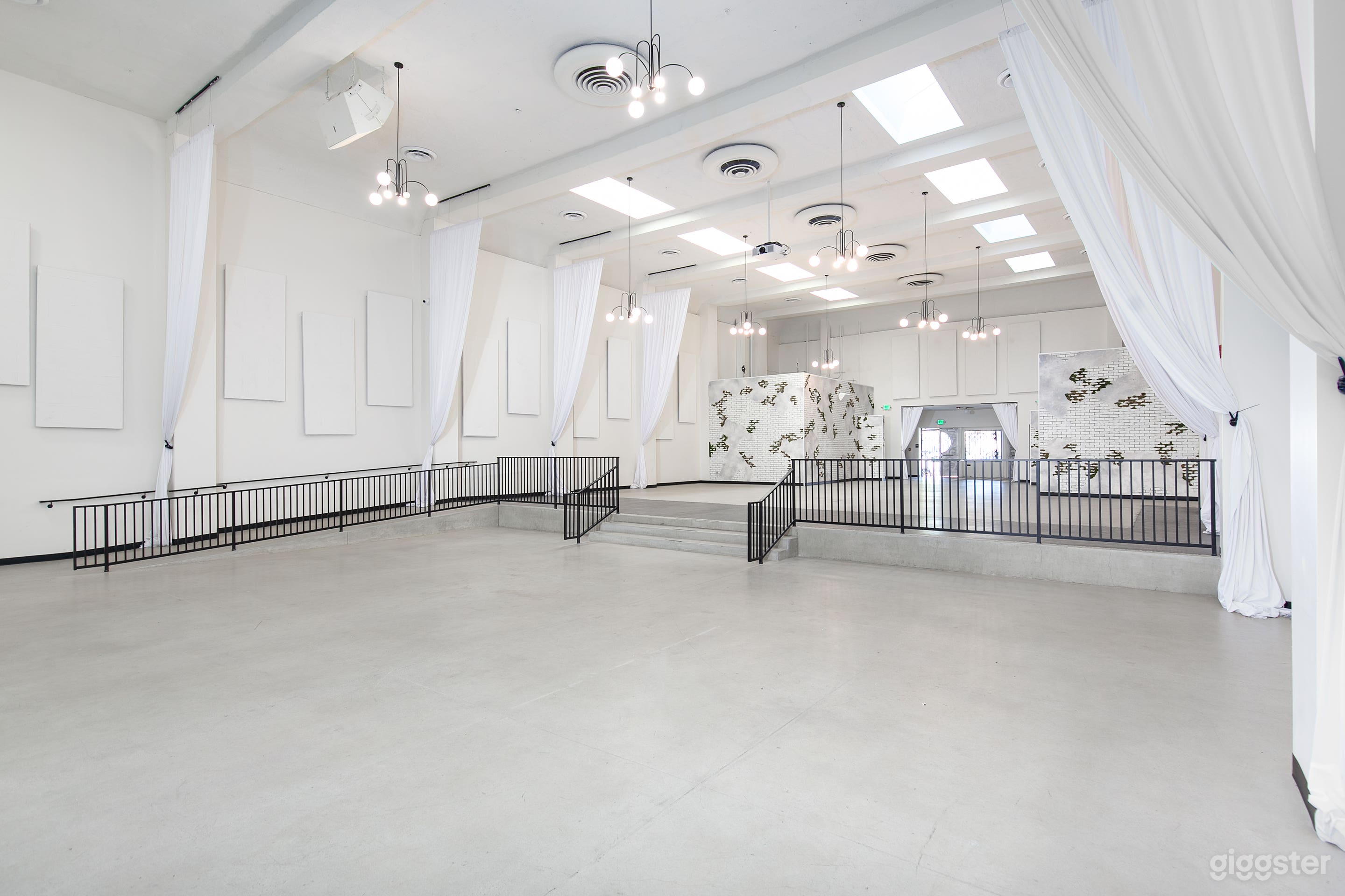 Chic Neighborhood Theater with Historic Roots Photo 1